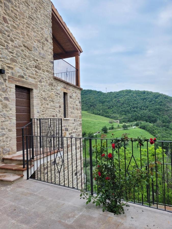 Luciae Domus Hotel Roccascalegna Exterior photo